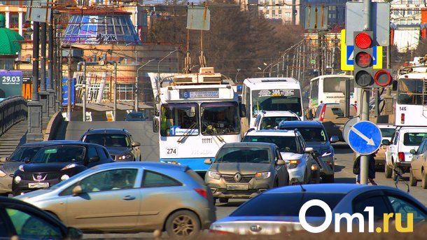Стало известно, где в Омске могут появиться первые платные парковки