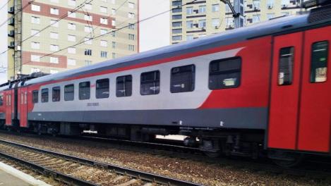 83 электрички за 2 дня: Новосибирск готовится к авиафесту