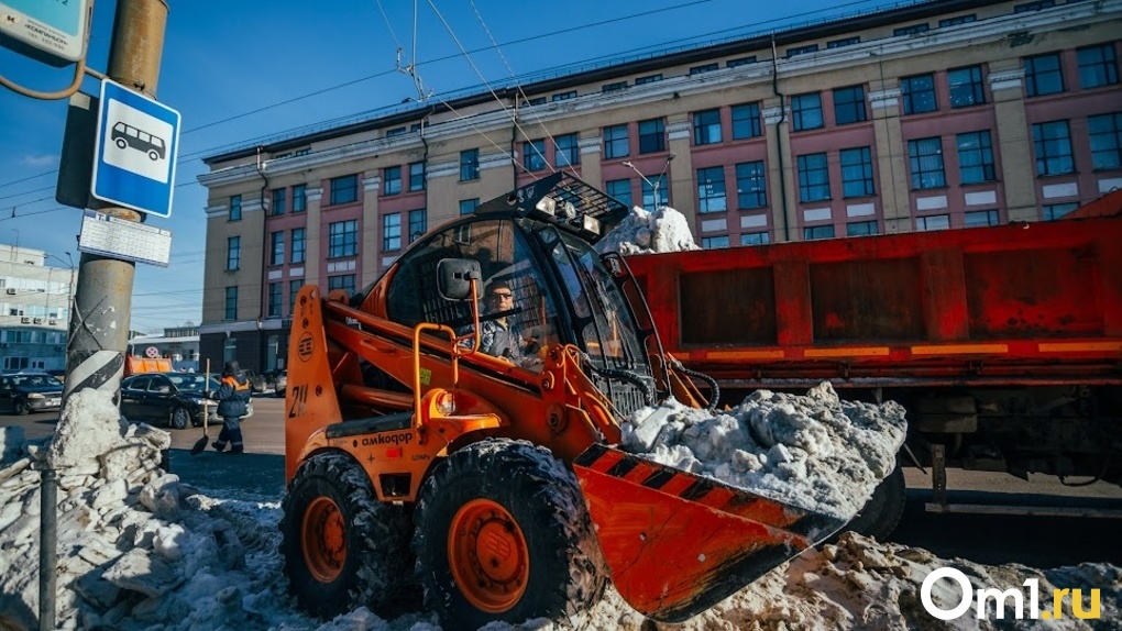 400 млн рублей потратят на закупку техники для уборки снега в Новосибирске