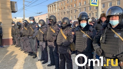 В день инаугурации мэра Шелеста в Омске «заминировали» бар, торговые центры и суды