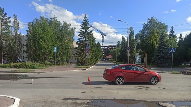 В Омске девушка на иномарке сбила школьницу