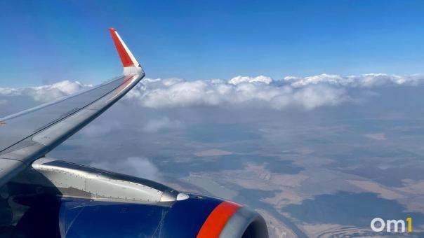 Самолёт рейса Уфа – Омск летел с выпущенными шасси