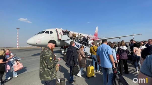 Рейс Омск – Москва совершил экстренную посадку