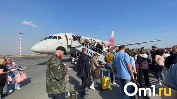 Рейс Омск – Москва совершил экстренную посадку