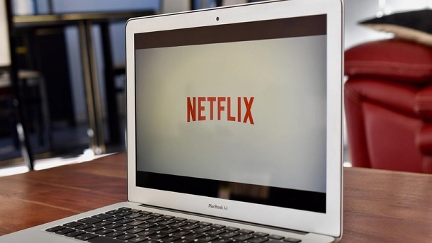 Сервис Netflix перестал работать в России