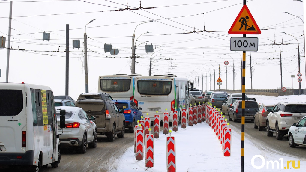 В Дзержинском районе Новосибирска сузят проезд по улице Волочаевской