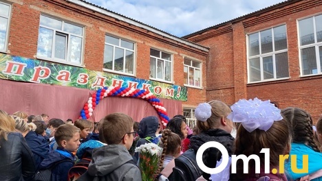 Дети врачей и учителей будут зачисляться в садики и школы вне очереди