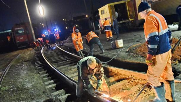 В Омске дважды ограничат движение трёх трамваев