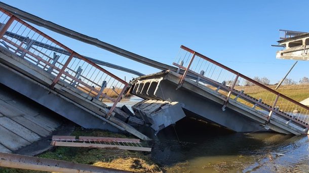 К срочному восстановлению готовят рухнувший мост под Новосибирском