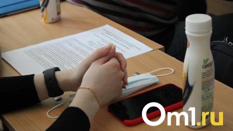 Появится женский и молодёжный клуб: в Русско-Полянском районе обновляют кадровый центр