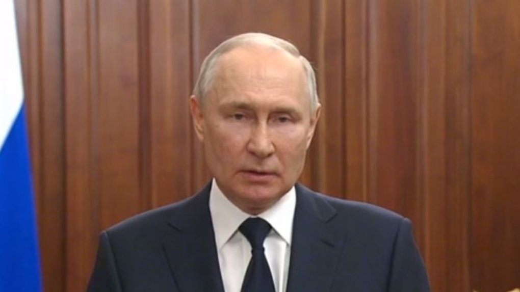 Владимир Путин поблагодарил россиян за выдержку, сплочённость и патриотизм во время попытки мятежа