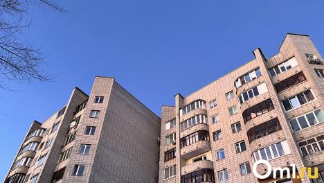 Команда «газы». На окраине Омска обнаружили выбросы опасного вещества