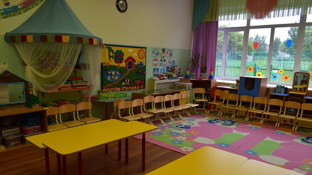 Детские сады готовятся к открытию: в Омске начали срочно формировать списки дежурных групп