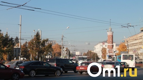 В мае на четыре дня ограничат движение автомобилей по омским улицам. Карта