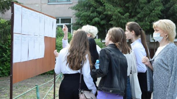 590 новосибирских школьников претендуют на золотые медали в 2025 году