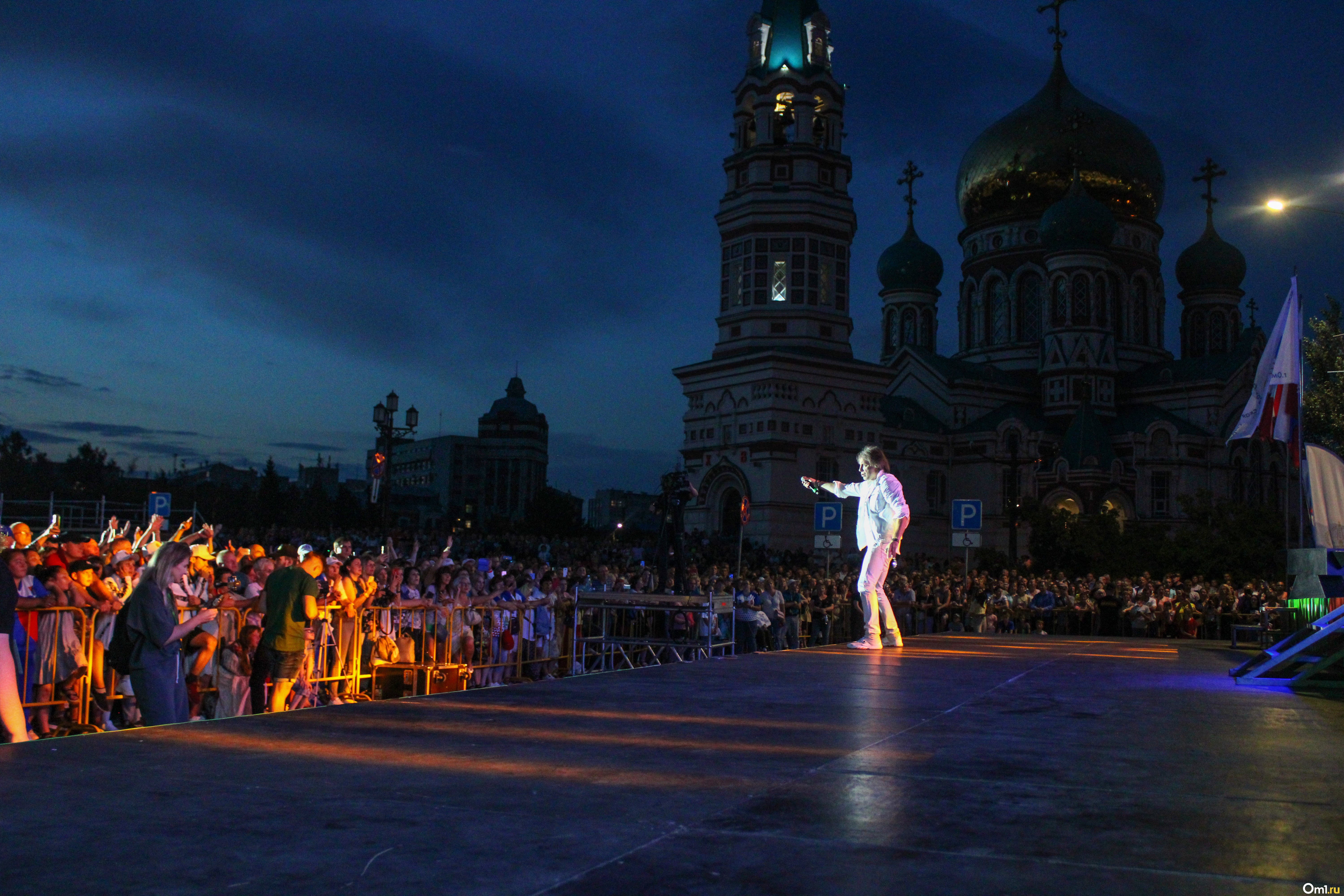 Соборная площадь Омск