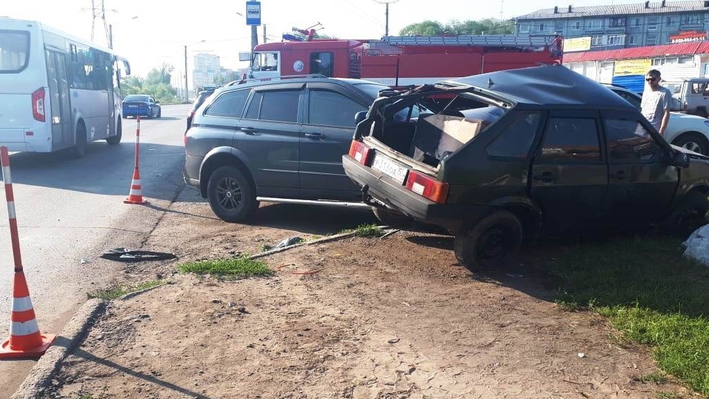 В Омске на Московке-2 в районе мини-рынка произошло ДТП