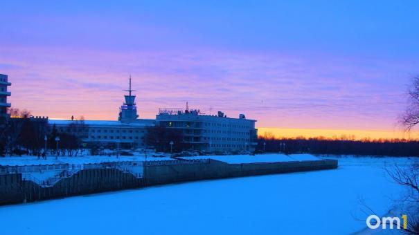 Омичи смогли наблюдать полярное сияние