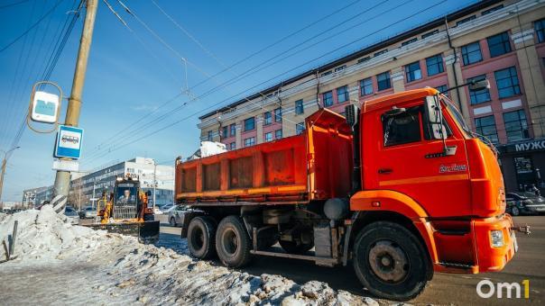 В Омске закупают семь самосвалов