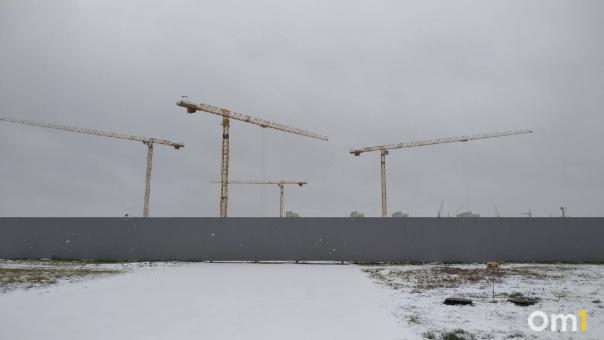 В Омске ищут подрядчика для строительства дома на 6-й Станционной для переселенцев