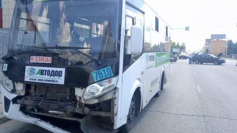 Бастрыкин потребовал возбудить уголовное дело из-за аварии с автобусом в Омске