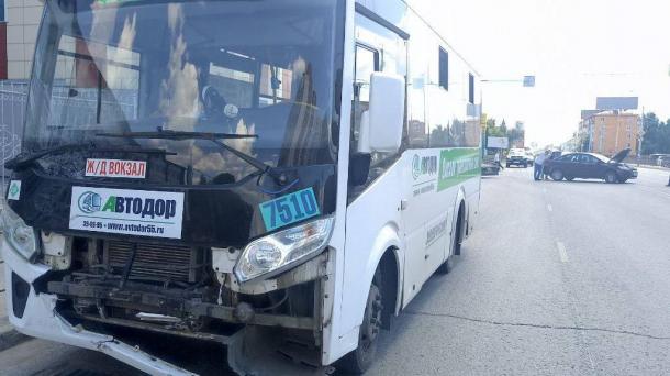 Бастрыкин потребовал возбудить уголовное дело из-за аварии с автобусом в Омске