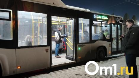 В Омске за два месяца поймали 237 «зайцев» в автобусах