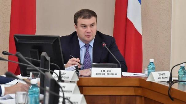 Виталий Хоценко поздравил жителей Омской области с Днём России