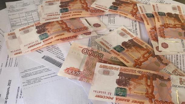 Коченевский суд прекратил дело о взыскании 1,4 млн рублей с умершего мошенника