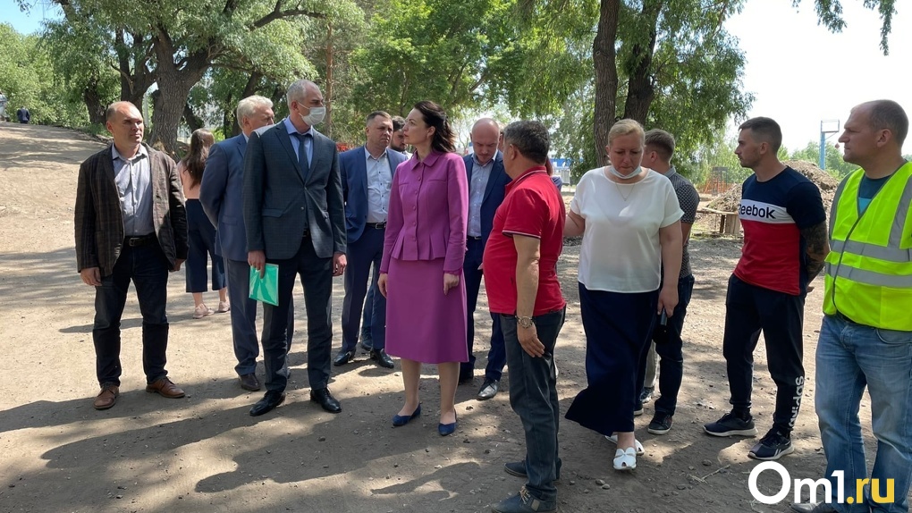 Мэр города Омска Оксана Фадина посетила места строительства будущих объектов на «Зелёном острове»