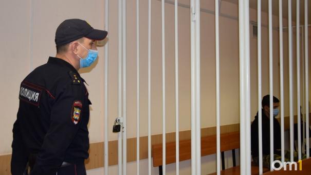 В Омске задержали мигранта, который предложил взятку сотруднику ФСБ