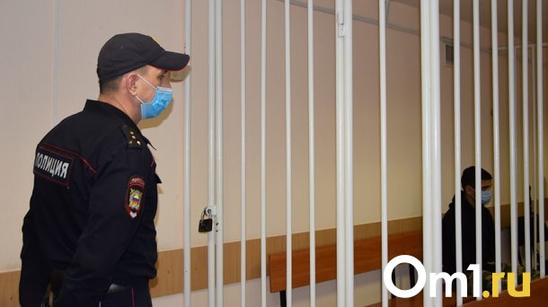 В Омске задержали мигранта, который предложил взятку сотруднику ФСБ