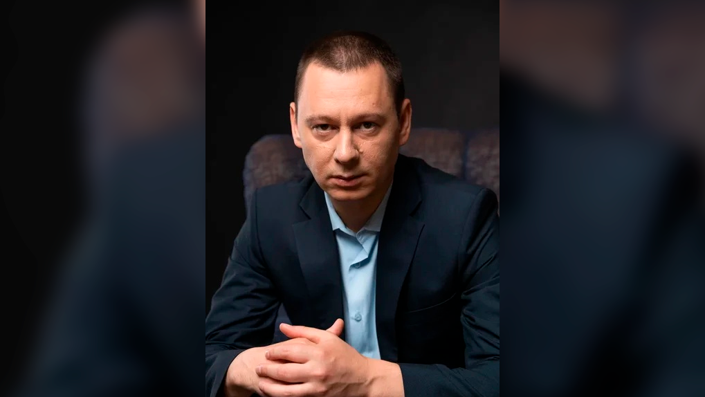 Осуждённый за шантаж новосибирский журналист Сальников выпустит новое громкое расследование