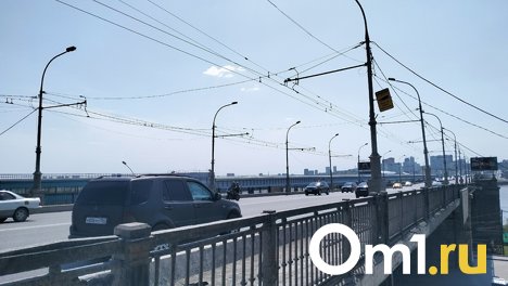Камера на Октябрьском мосту в Новосибирске по ошибке выписала 25 штрафов автомобилистам