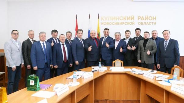 Депутаты Заксобрания Новосибирской области обсудили главные проблемы районов