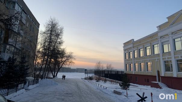 Неделя в Омске начнётся с аномальных опасных морозов