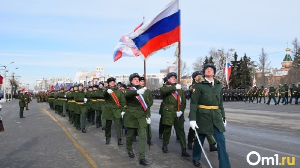 Украшение Омска ко Дню защитника Отечества подешевело больше чем в два раза