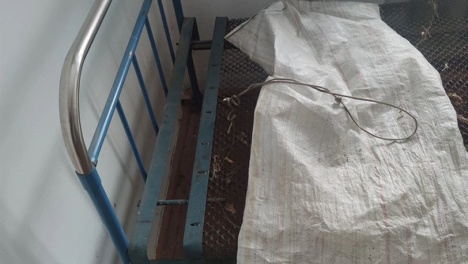 Избили трубой и держали взаперти: двое мужчин похитили 35-летнего новосибирца