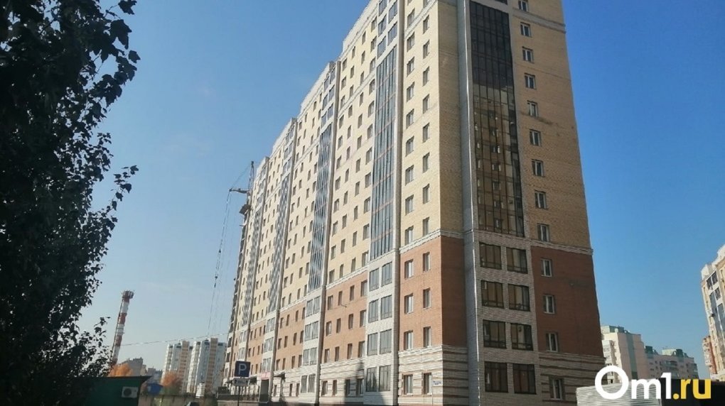 329 квартир. В Омске сдали 17-этажку на Левом берегу