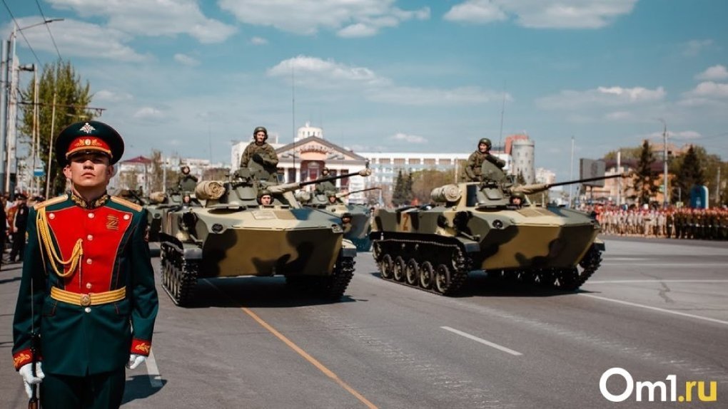 В Омске в День Победы отменят троллейбусы и изменят маршруты автобусов (СПИСОК)