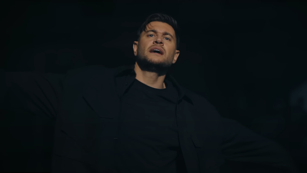 Новосибирский блогер Дава выпустил романтический клип на песню «Ориентиры»
