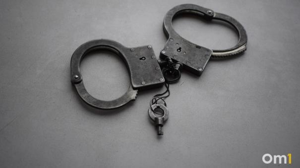 Пробил голову: житель Кузбасса жестоко избил новосибирца у бара