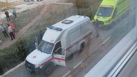 Трое учеников школы в Ульяновке выпрыгнули из окна, испугавшись сигнализации