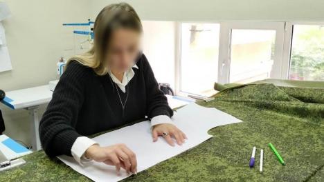 Осуждённая в Омске открыла своё швейное производство и начала шить форму для участников СВО