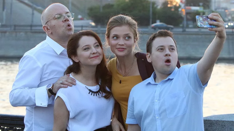 5 фильмов и сериалов про семьи и бытовые неурядицы