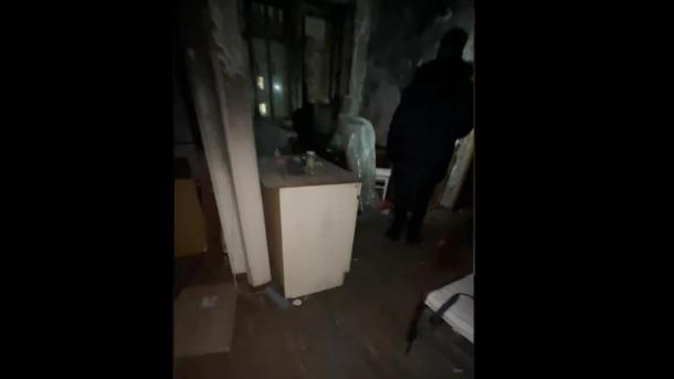 Омича обязали привести в порядок квартиру, которая превратилась в свалку