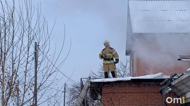 Омским погорельцам выделили 800 тысяч рублей