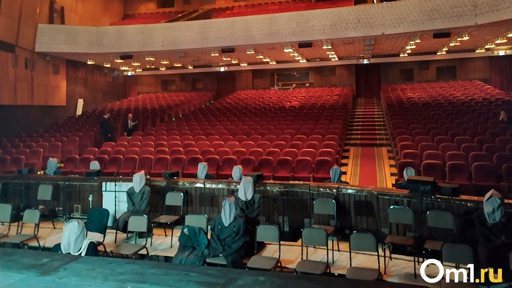 Ходить в театр стало дороже: в Новосибирске за год подорожали билеты на спектакли