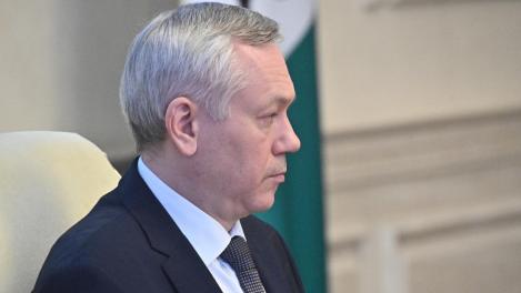 Губернатор НСО поручил усилить профилактическую противопожарную работу в преддверии майских праздников