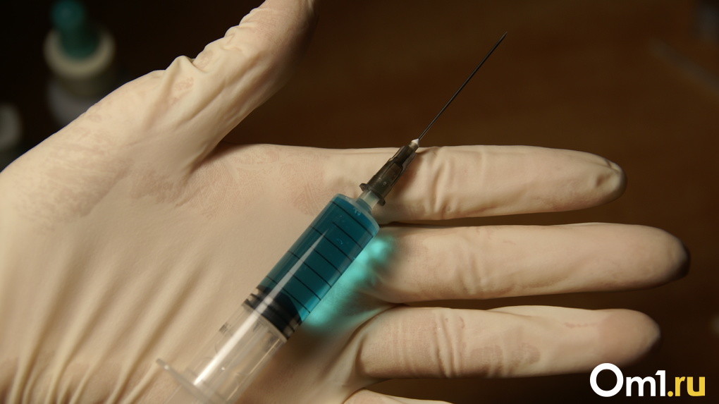 Мутантный вирус: новосибирский врач заявил, что отказ от прививки приведёт к эволюции COVID-19